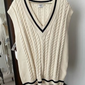 Aritzia sweater vest